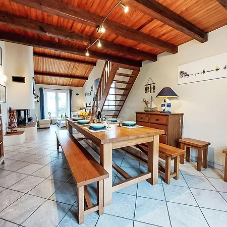 Vakantiehuis Charme De La Grande Bosse By Interhome