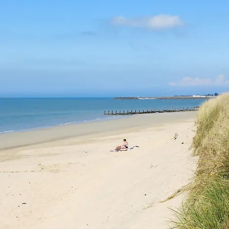 Vakantiehuis Charme De La Grande Bosse By Interhome L'Epine (Vendee)