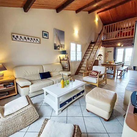 Charme De La Grande Bosse By Interhome * L'Epine (Vendee)